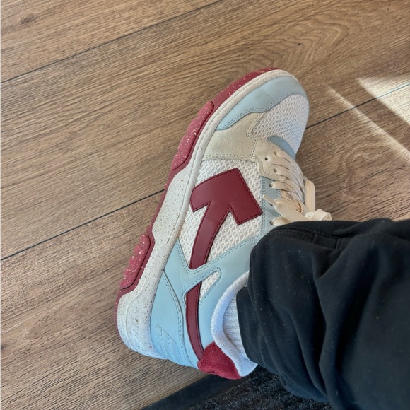 Off-White Sneakers in Cream and Burgundy - Picture 3 of 16
